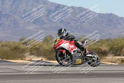 media/Oct-30-2025-Racers Edge (Thu) [[dabbdaf680]]/3-B Group/Session 4 (Turn 9 Side)/